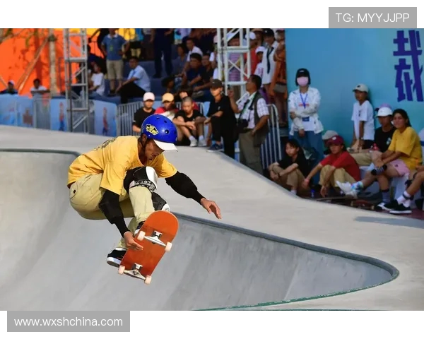 重庆滑板队在极限运动嘉年华中以57分稳居积分榜首位